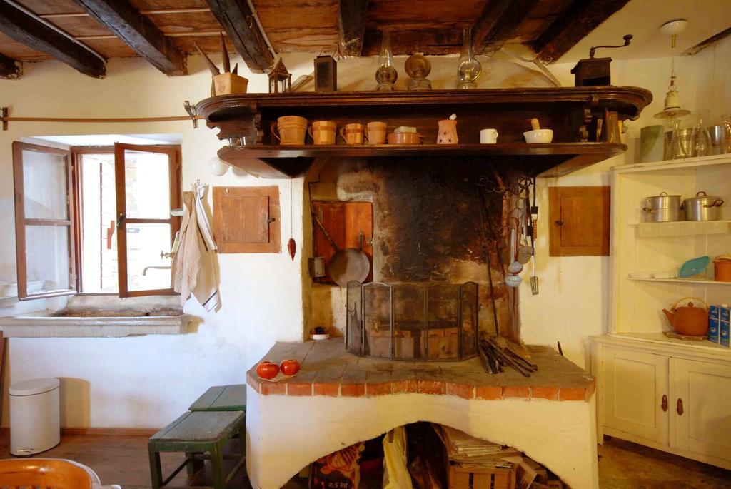 Vintage House Daska Grožnjan Rum bild
